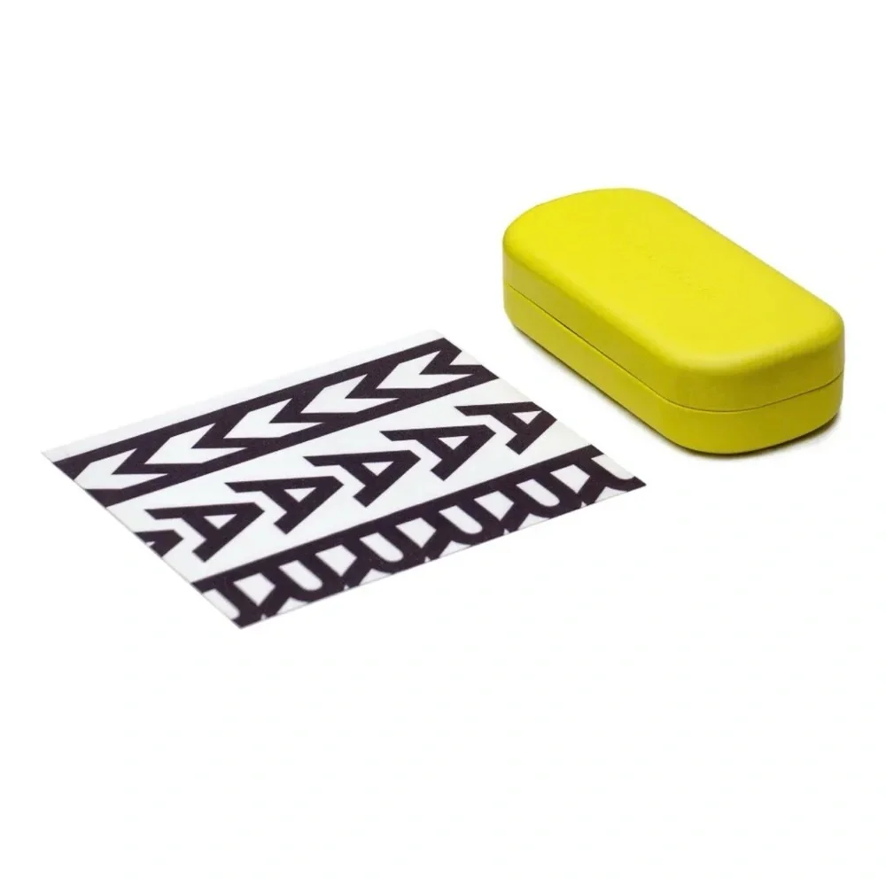 Marc Jacobs Yellow Eyeglasses Sunglasses Hard Case with Dust Cloth